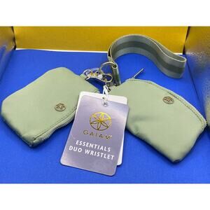 Gaiam Essentials Duo Wristlet + 2 Small Blue Green Coin Purses